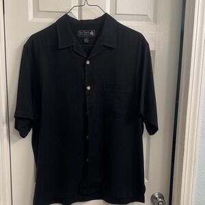 Nat Nast Men’s Black Short-Sleeve Button-Down Shirt with Contrast Stitching